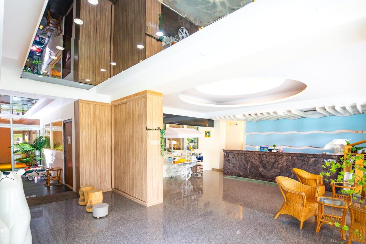 Lovestar Lakeside Hotel - Stars Building Nanwan Esterno foto